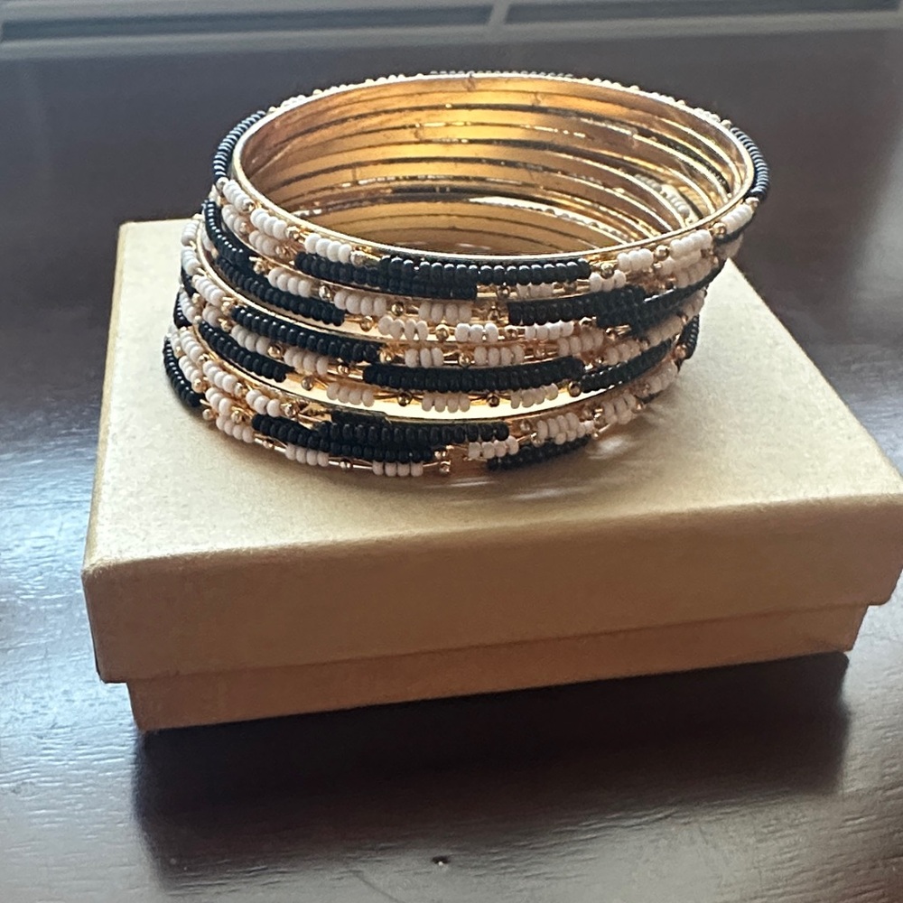 Elegant Gold and Black Beaded Bangle Set